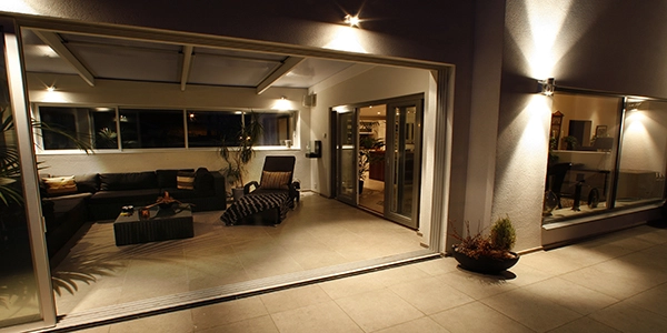 Baca Lighting Väggspot BOK.07 Vit, IP54 - Bild 3